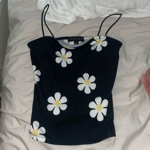 Black cropped shirt with cute flowers